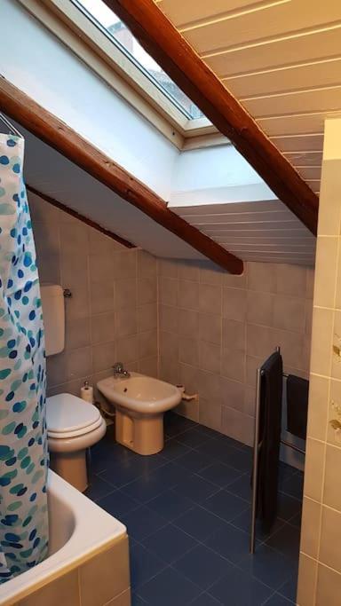 Апартаменты Casa Marzia - Vicino A Sant'Orsola E Centro Citta, Silenzioso E Accogliente Болонья Экстерьер фото
